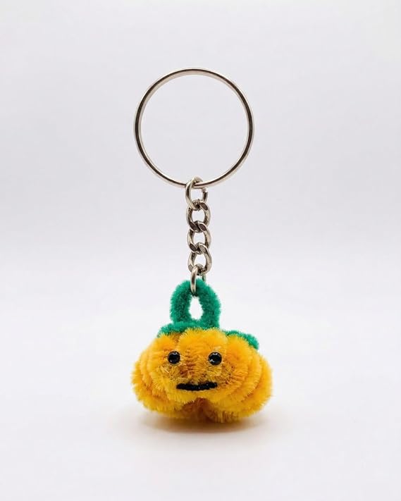 AGANTUK Handmade Pumpkin Pipe Cleaner Keychain with Face