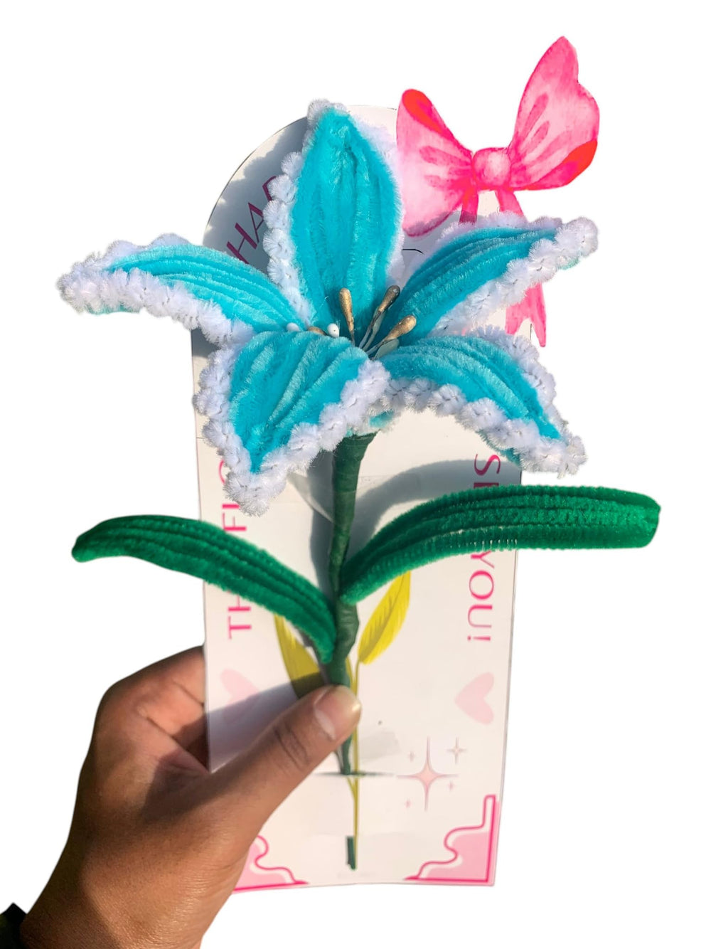 AGANTUK Handmade Pipe Cleaner Lily Flower – 1 Piece