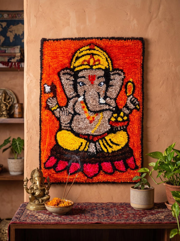 AGANTUK Handcrafted Ganesha Tufted Woolen Wall Hanging
